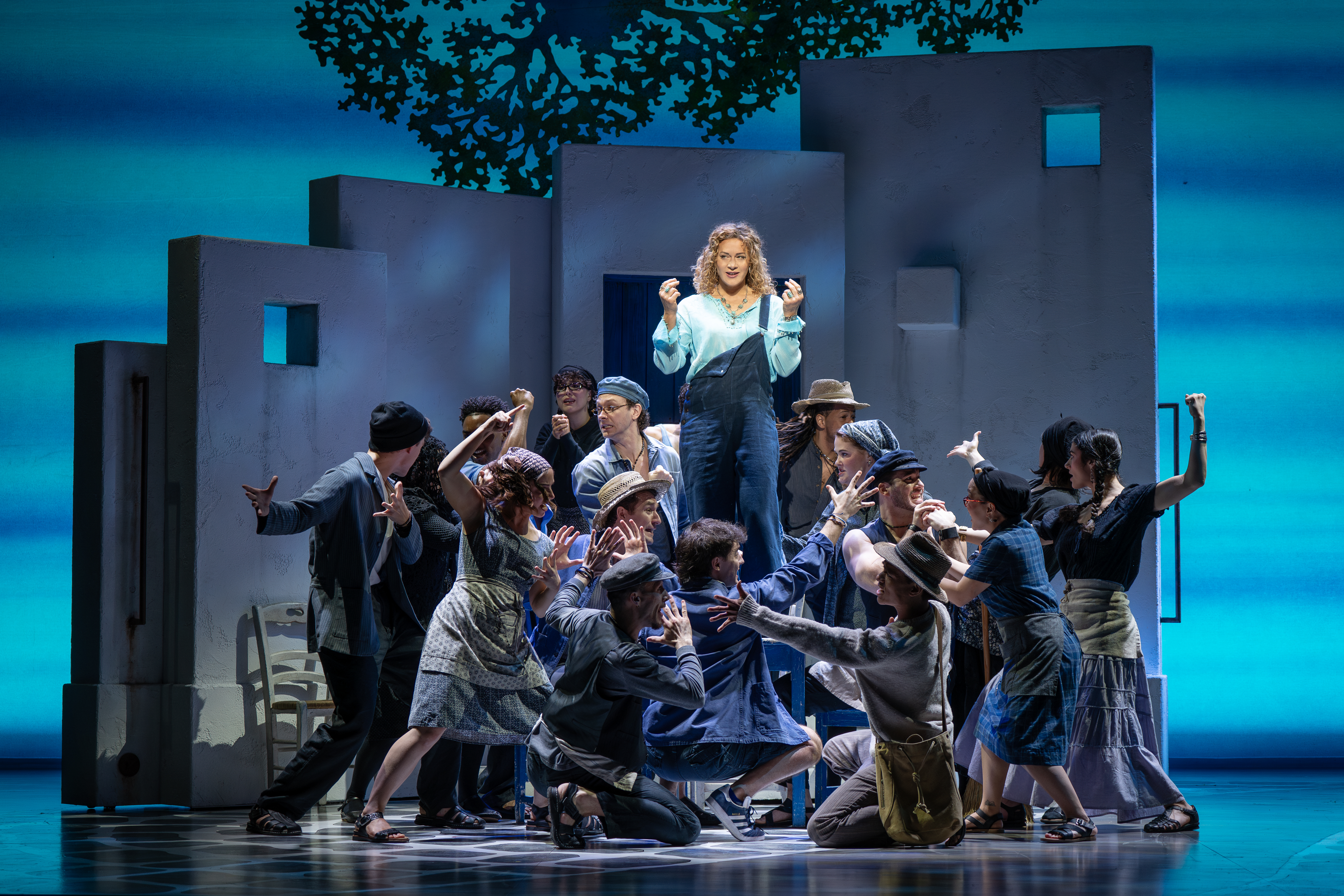 Jessica Crouch (Donna Sheridan) and the Company of the MAMMA MIA! 25th Anniversary Tour. Photo by Joan Marcus.